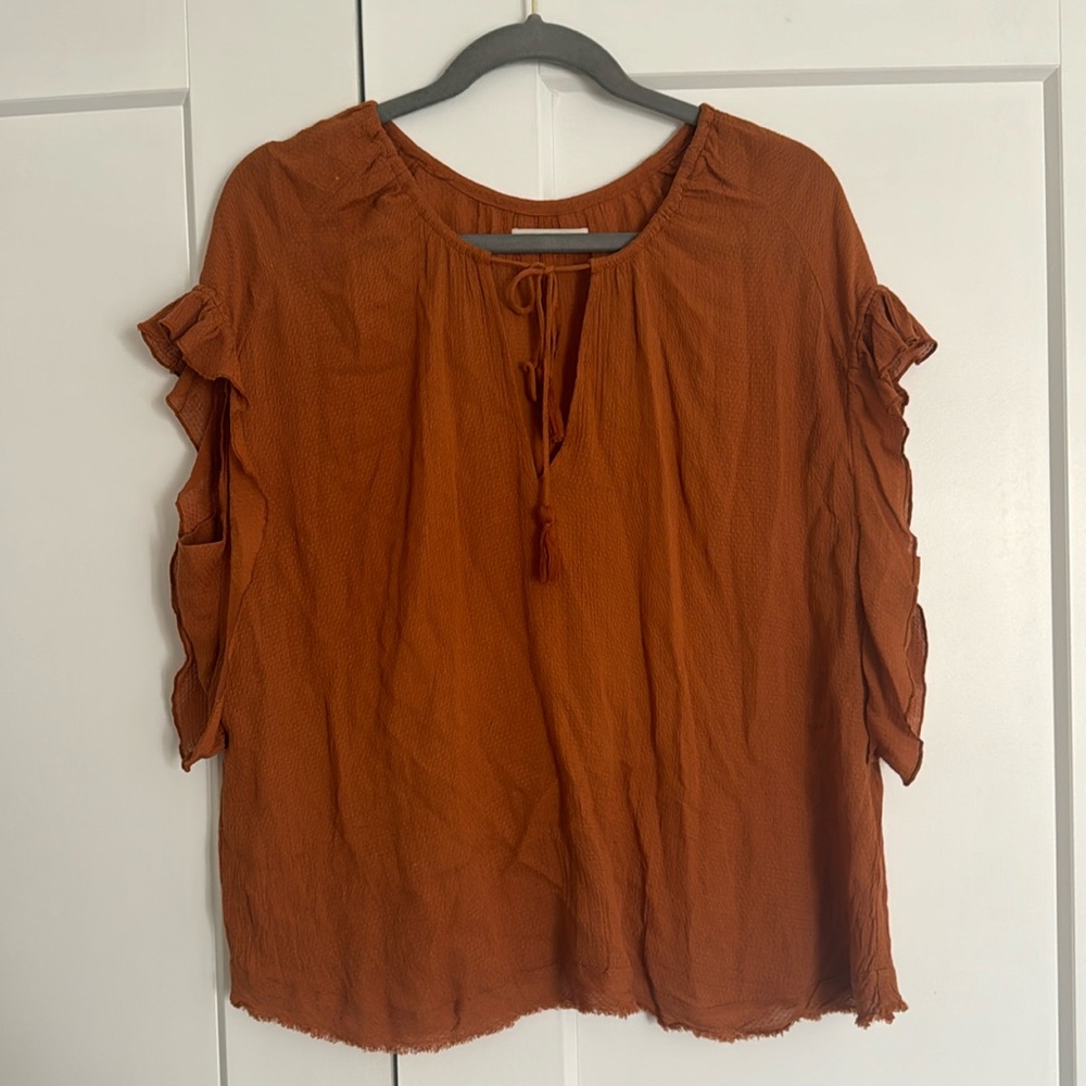 Ese o ese (Spanish brand) rust colored blouse - medium